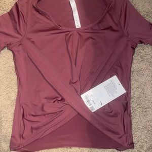 Lululemon do the daily short sleeve shirt